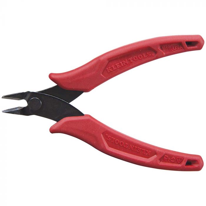 Klein Tools D2000-7CST Diagonal Cutters, Slim Head Linesman Pliers is  Spring Loaded, Heavy-Duty Ironworker Pliers Cut ACSR, Screws, and More - Klein  Tools Wire Tie Pliers 